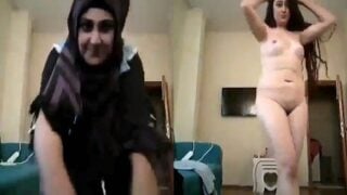 खैबर पश्तून वाली खुबसुरत हिजाबी लड़की हुई नंगी